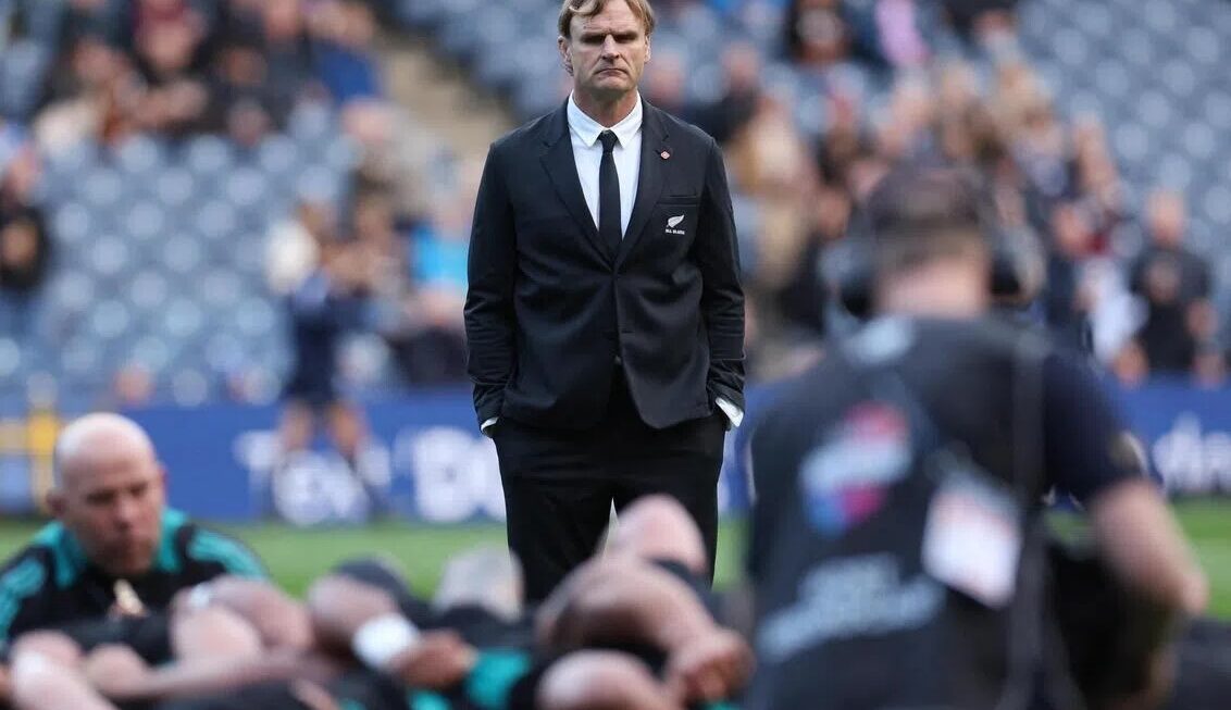 Bombazo en el rugby mundial: Scott Robertson dejó de ser el Head Coach de los All Blacks